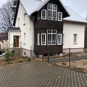 Przystanek Apartmán