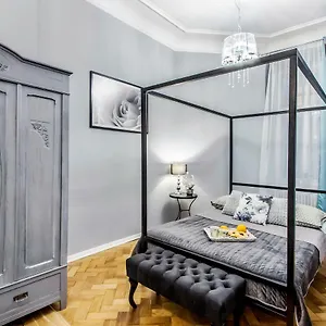  Apartment Clicktheflat Palace Of Culture Poland